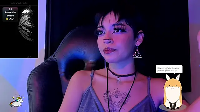 Anny_Kiitty webcam