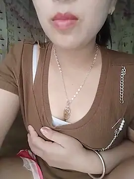 Cherry_XyX webcam