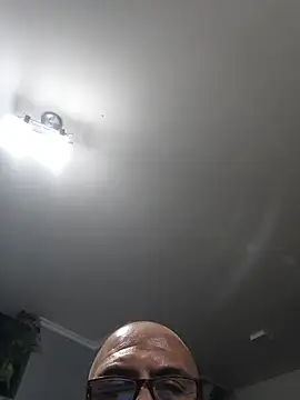 Guapo007sexy webcam