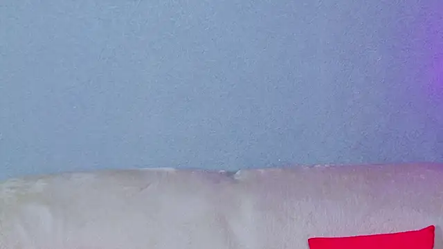 CleoBloom_ webcam