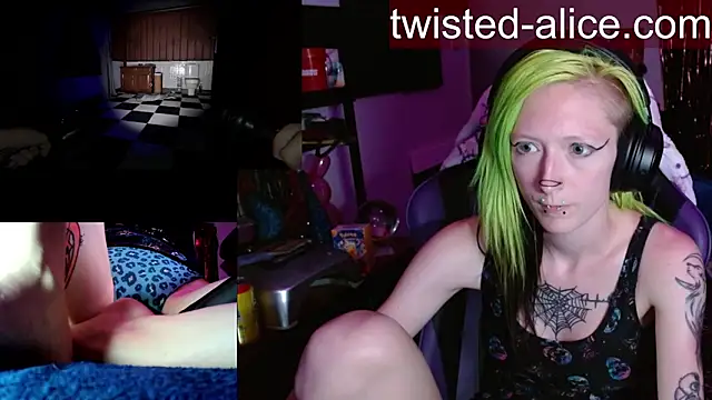 Twisted_Alice webcam