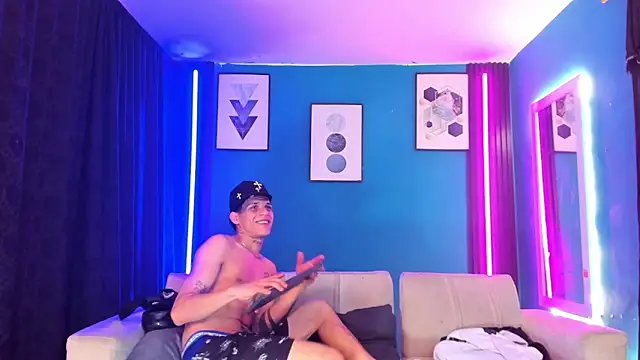 DesertKings_ webcam