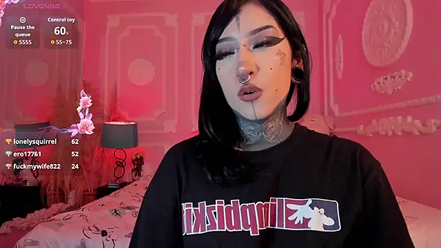 Kat_VonDe webcam