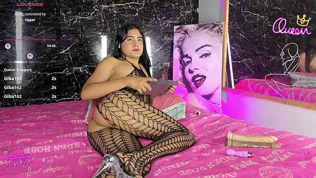 Skarleth_queen webcam