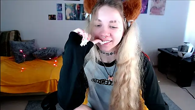 Nica_Kawaii webcam