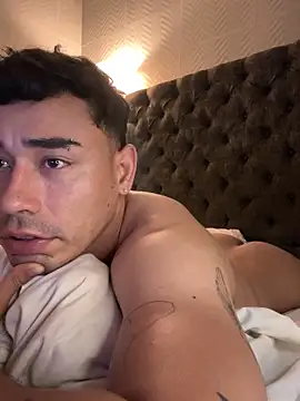 Adam_Grey webcam