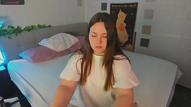 MireyaLin webcam