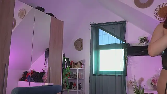 Amaliamour webcam