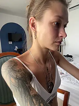 __grace__ - __grace__'s free webcam - UK Sex Cams