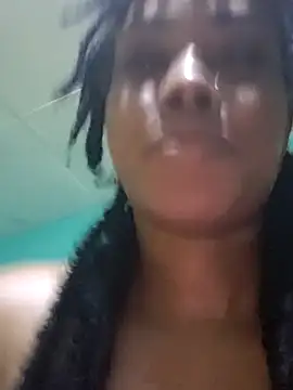 HONEYSWEETS_LIVE webcam
