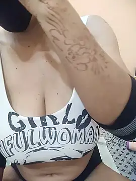 MeenuBhabhi547 webcam