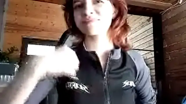 LowkeyIndigo webcam