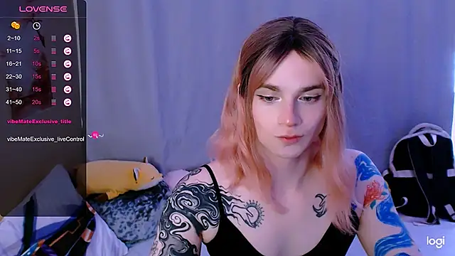 Alice_Hells webcam