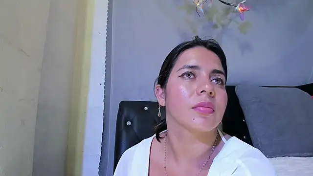 1julianasalazar webcam