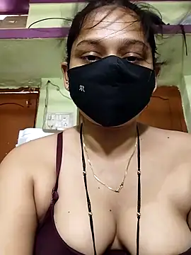 Priyanka_30 webcam