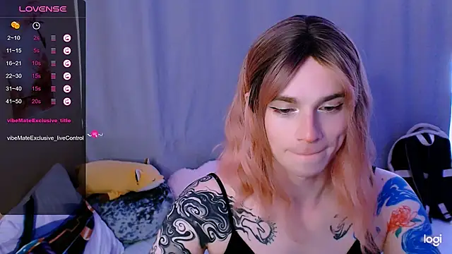 Alice_Hells webcam