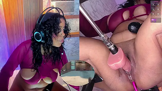 NinaCapelli webcam