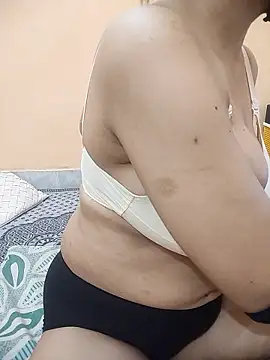 MeenuBhabhi547 webcam