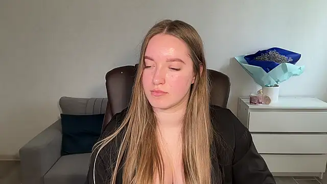 EvaMaddison webcam