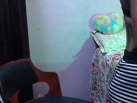 Angel_kiyara webcam