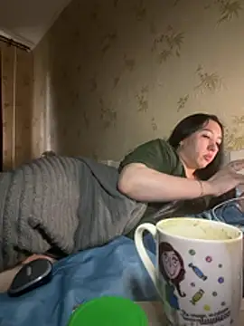 Naughtbaby_2025 webcam