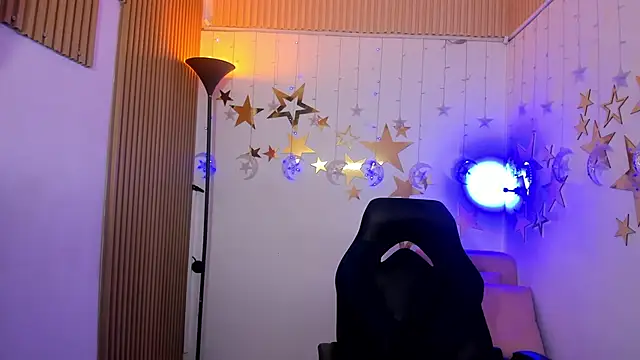 allison_mc webcam
