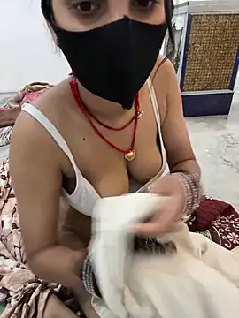 Pooja_Love143 webcam