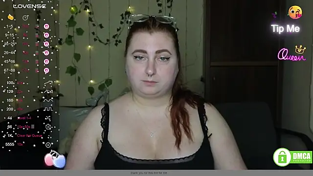 Alicia_love00 webcam
