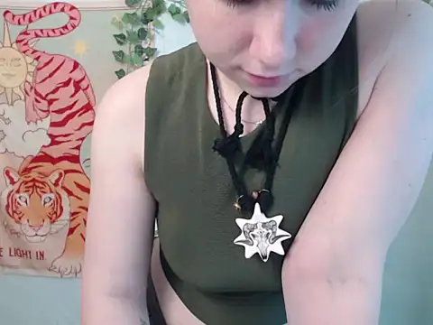 VeryVeryVeryShy_ webcam
