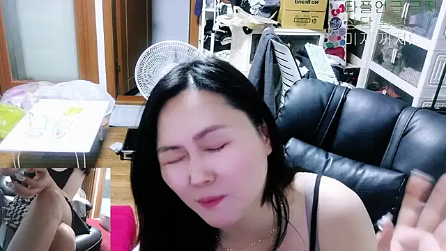 rami0428 (F milf) - 4월30일까지 영상 할인 이벤트~초초 특가 할인 04월28일 생일이다!