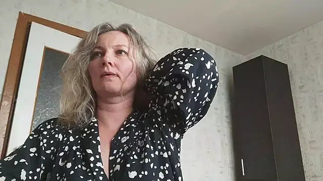 EdithManning webcam