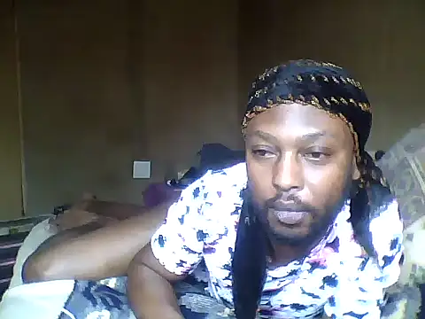 Blackhornybitc webcam