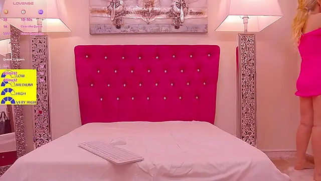 AmandaL1 webcam