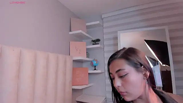 Kimmy_Bolton webcam