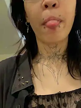 errorbaby - ErrorBaby's free webcam - UK Sex Cams