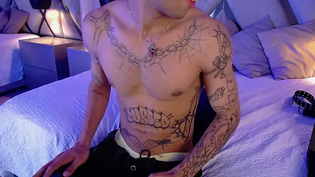Enzo_Hunter webcam