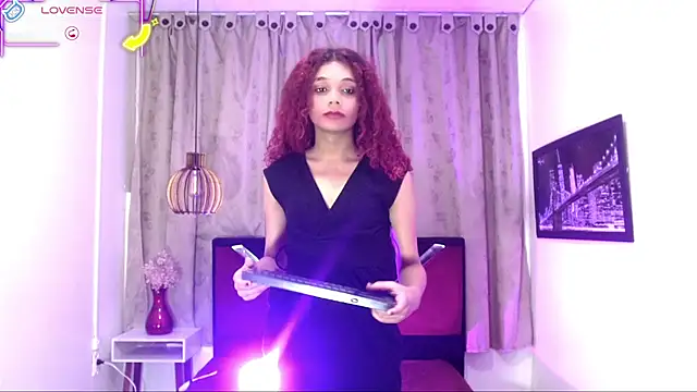 luisa__torres webcam