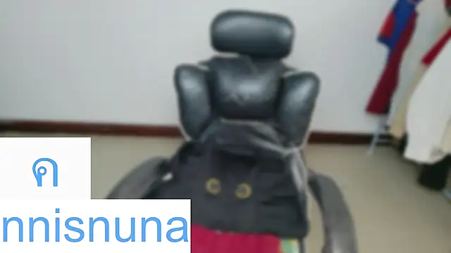 nunanunanuna webcam