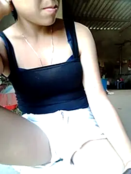 Zara-Lina webcam