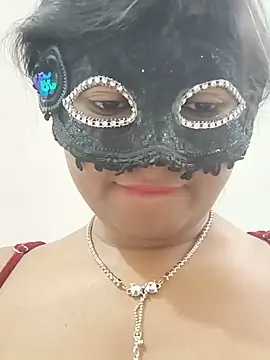 DIRTYSECRET_QUEEN_07 webcam