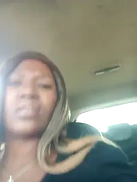 Coco_Nile webcam