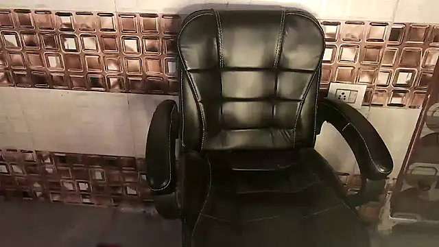 laila_radha webcam