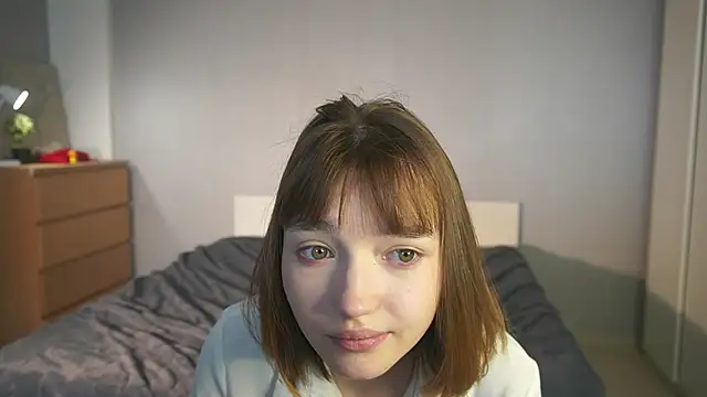Leyla_crsh webcam