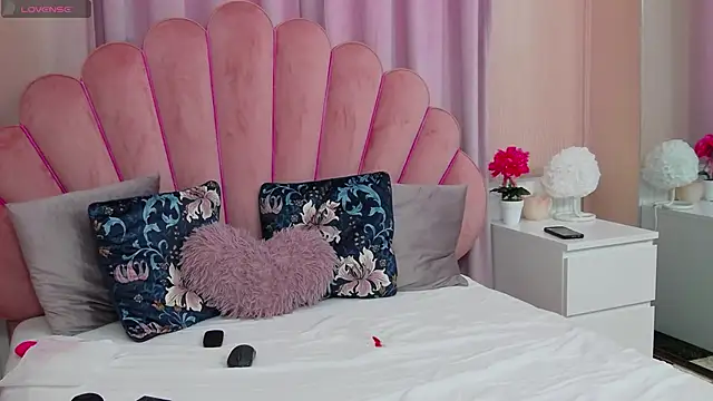 Sophie_Voss webcam