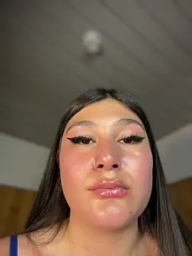 Miss_Dani webcam