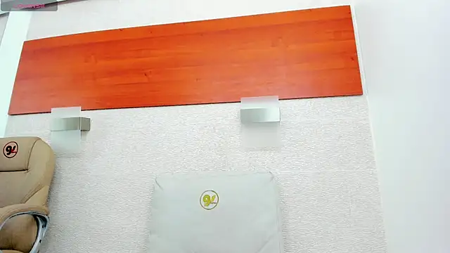 allice_green webcam