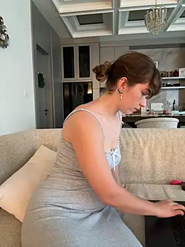 Sarahhh_xxx