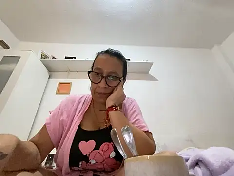 sweeviolet webcam