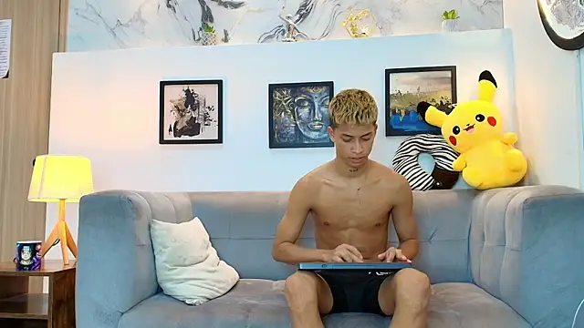 GOLD_BOYS webcam