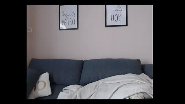 BarbieBlondieGirl webcam